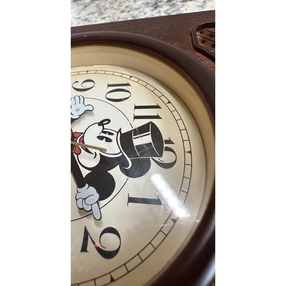 Vintage Disney Hollywood Mickey Mouse Seiko Alarm Clock